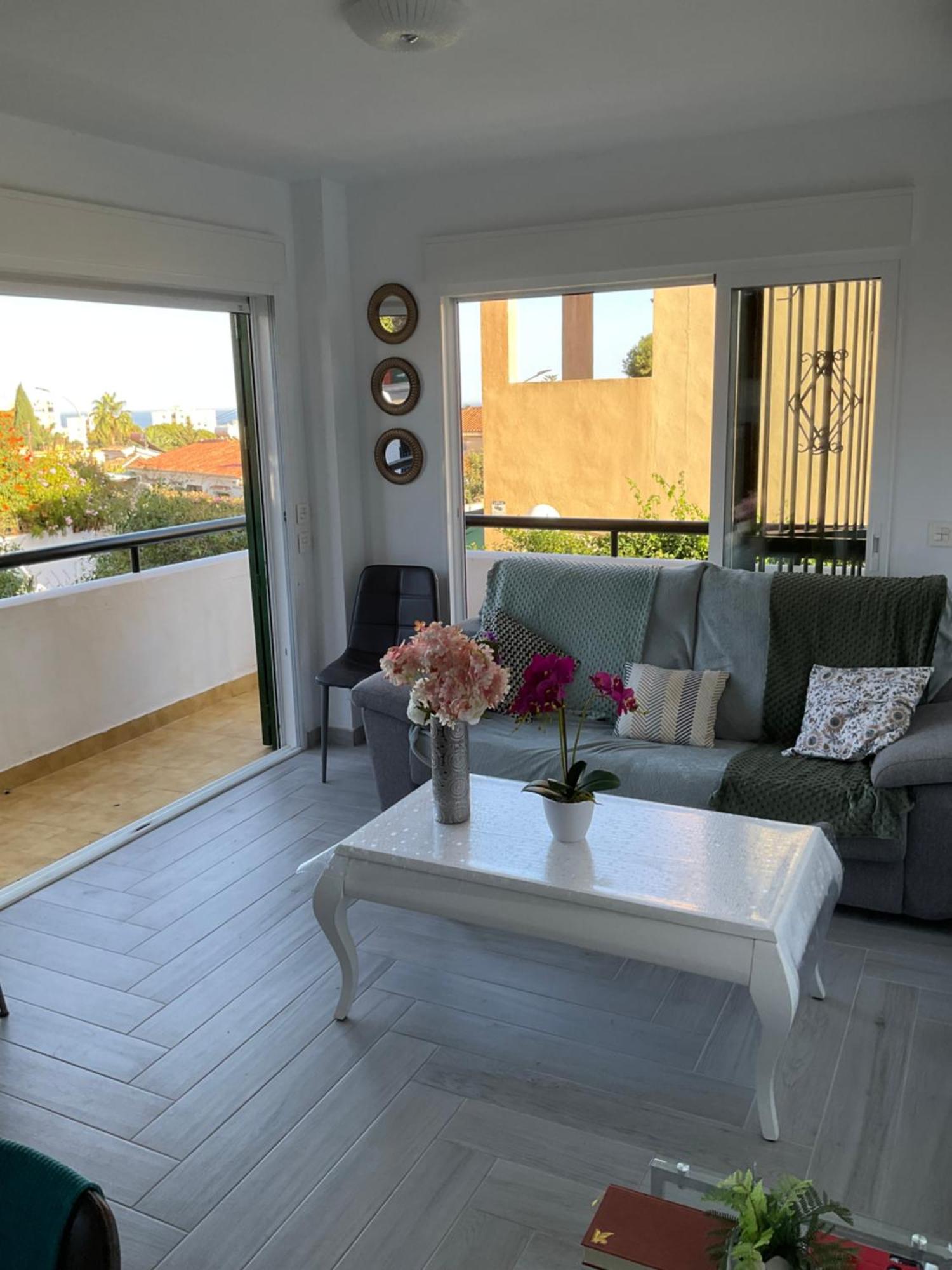 Appartement Moderne Pour 6 Adultes Беналмадена Екстериор снимка